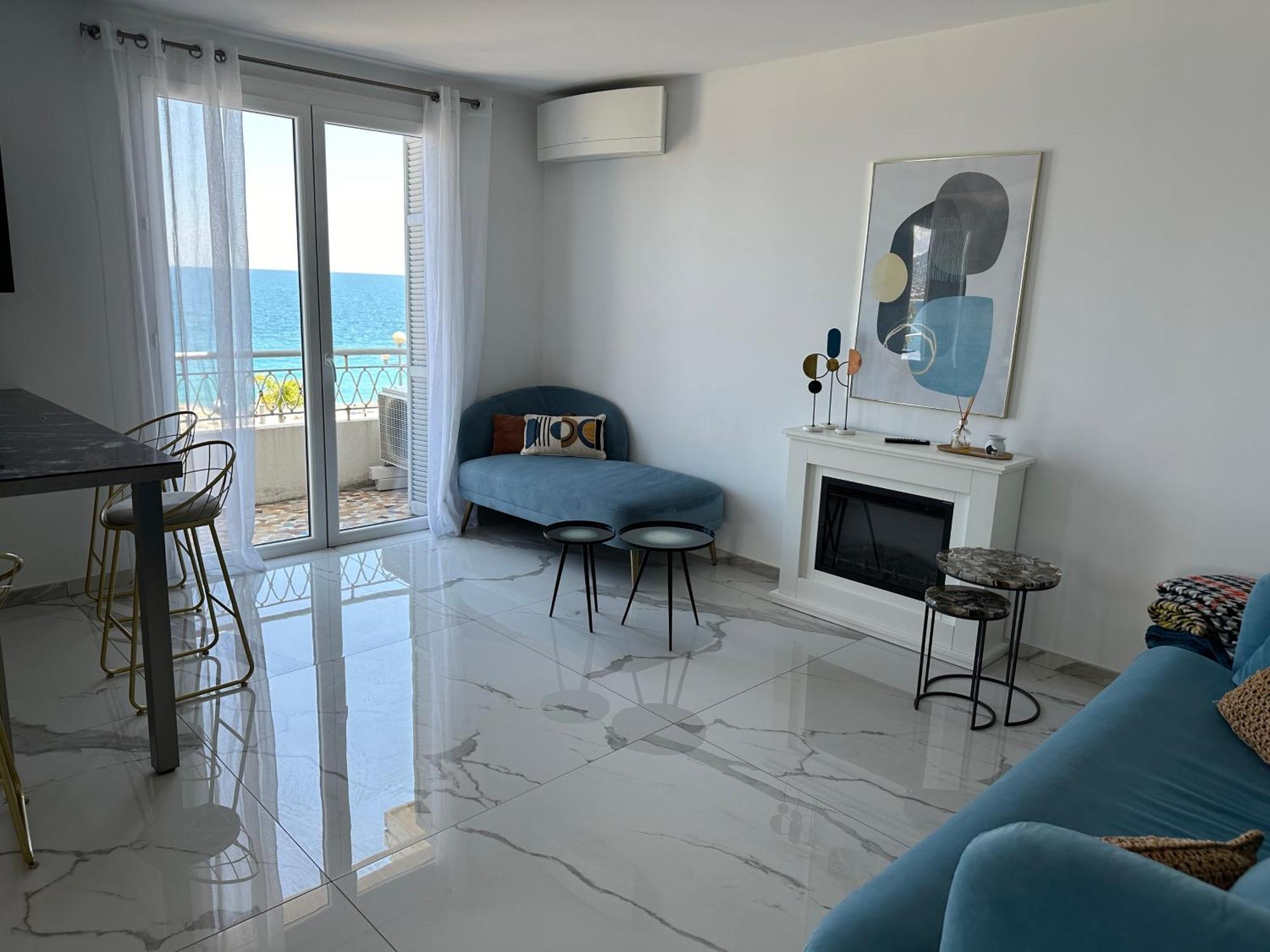 Beach Front, Superbe Appartement Pour 4 Personnes 니스 외부 사진